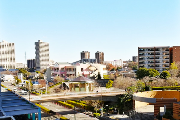 外でいつも変化を感じながら働ける